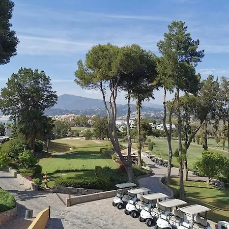 Villa Stunning And Luxury In Marbella-atalaya - 250m To Gc Atalaya, 2x 18 Holes And Very Close To The Of San Pedro De Alcantara And Puerto Banus Or Puente