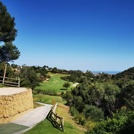 Stunning And Luxury In Marbella-atalaya - 250m To Gc Atalaya, 2x 18 Holes And Very Close To The Of San Pedro De Alcantara And Puerto Banus Or Puente Вилла