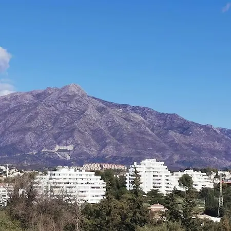Villa Stunning And Luxury In Marbella-atalaya - 250m To Gc Atalaya, 2x 18 Holes And Very Close To The Of San Pedro De Alcantara And Puerto Banus Or Puente