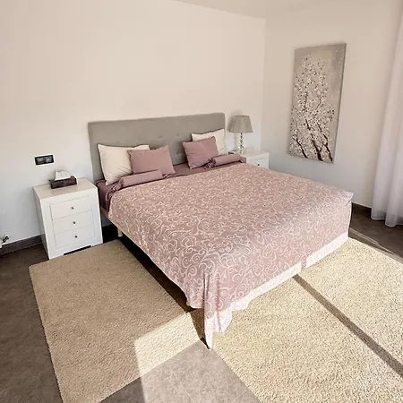 Villa Atalaya: Luxury Marbella Retreat Near Golf And Estepona